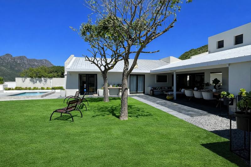 To Let 3 Bedroom Property for Rent in Northshore Western Cape